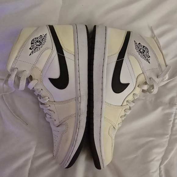 Jordan's - Picture 1 of 6